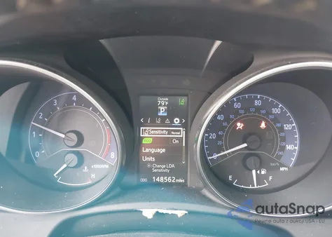 2017 Toyota Corolla Im z USA, uszkodzony, nr VIN JTNKARJE1HJ546053